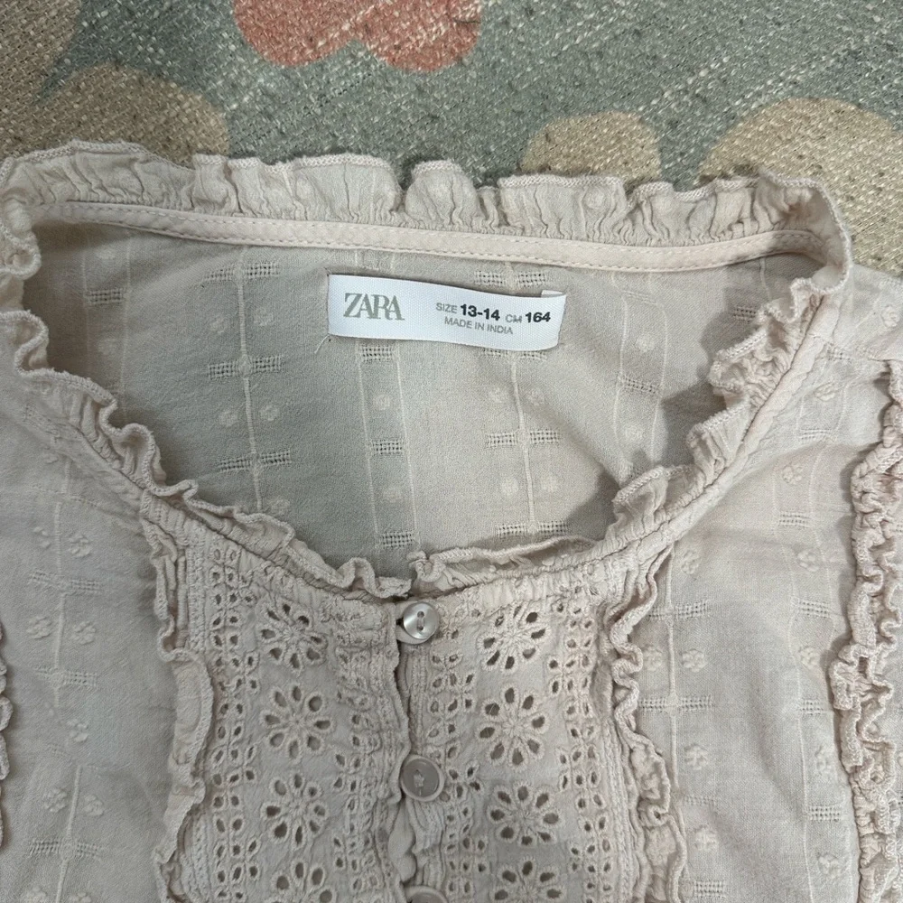 Zara Beige Lace Top kids size 13/14 - Picture 3 of 5